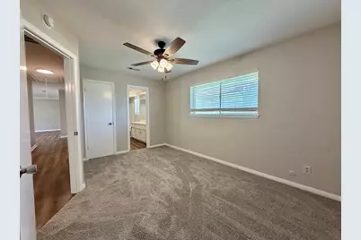 403 Lotus, Lake Jackson, TX 77566 - Photo 17