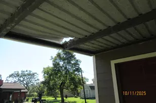225 Moore Dr, Richwood, TX 77531 - Photo 5