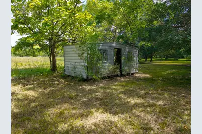 1301 Adams Rd, Bay City, TX 77414 - Photo 23