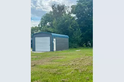 2807 Avenue F ( Highway 60), Bay City, TX 77414 - Photo 1