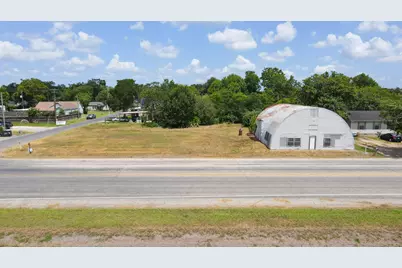 400 W North Street, Louise, TX 77455 - Photo 13