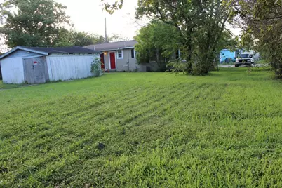 1324/28 West 9th, Freeport, TX 77541 - Photo 17