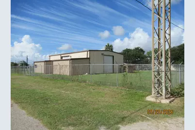 530 E. 2nd, Freeport, TX 77541 - Photo 9