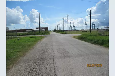 530 E. 2nd, Freeport, TX 77541 - Photo 27