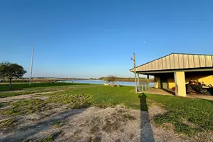 4621 County Rd 459B, Freeport, TX 77541 - Photo 21