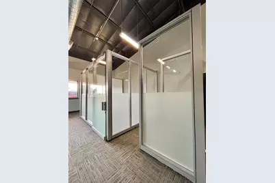 500 E Plantation, Clute, TX 77531 - Photo 15