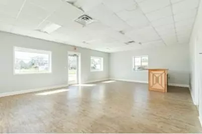 830 E Brazos Ave, West Columbia, TX 77486 - Photo 5