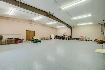 302 South Avenue B, Freeport, TX 77541 - Photo 17