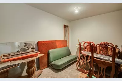 302 South Avenue B, Freeport, TX 77541 - Photo 33