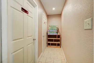 302 South Avenue B, Freeport, TX 77541 - Photo 21