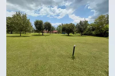 1231 C/R 201A, Angleton, TX 77515 - Photo 25