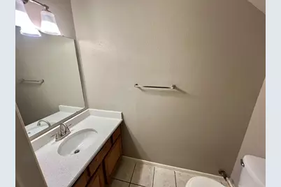 1031 N Chenango Street, Angleton, TX 77515 - Photo 7