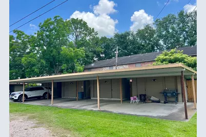 1031 N Chenango Street, Angleton, TX 77515 - Photo 13