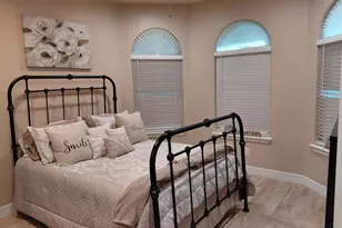 309 Hickman Ln, Angleton, TX 77515 - Photo 33