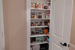 309 Hickman Ln, Angleton, TX 77515 - Photo 23