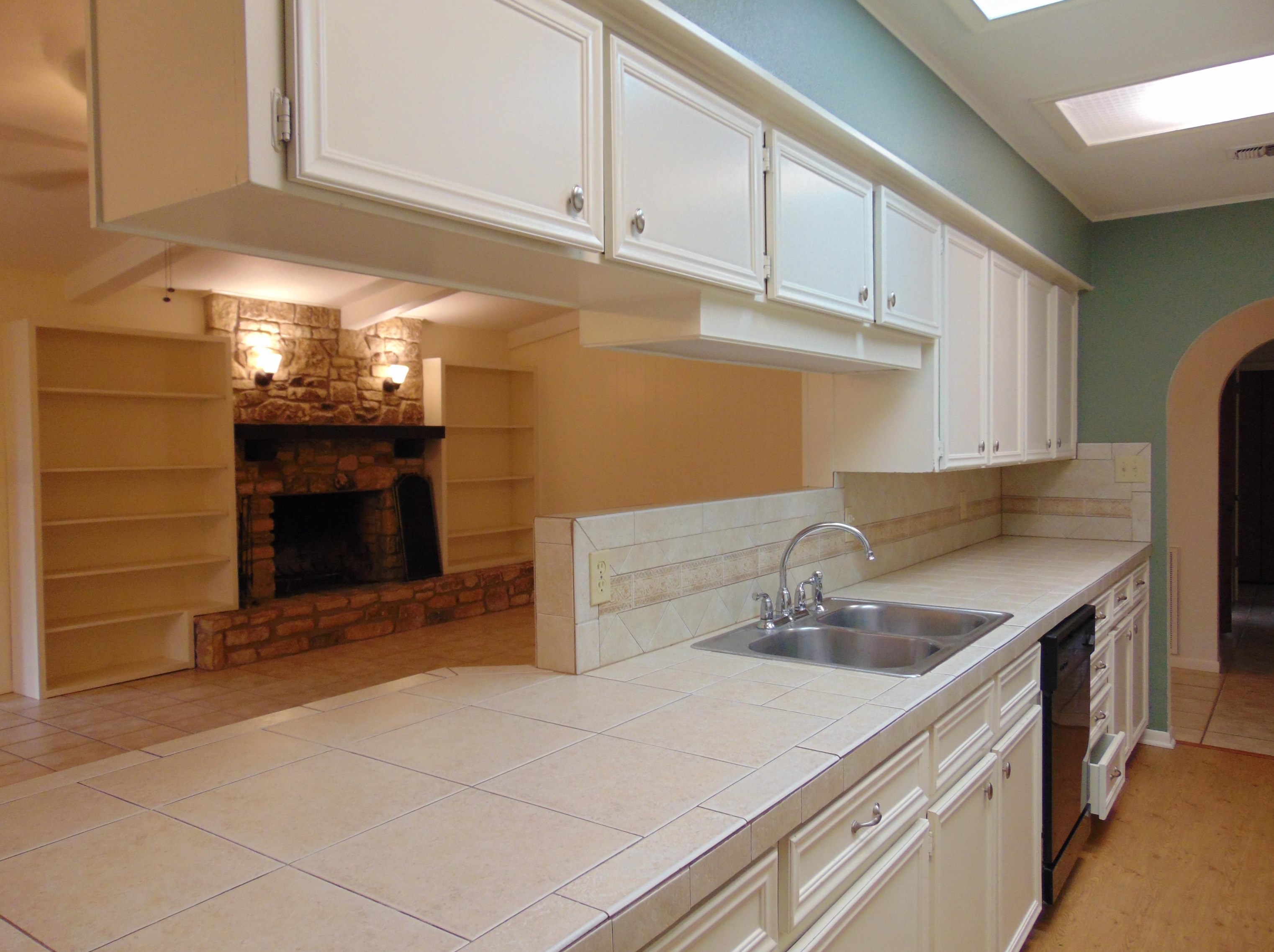 257 Meadowlakes Dr, Cypress Mill TX  78654-7124 exterior