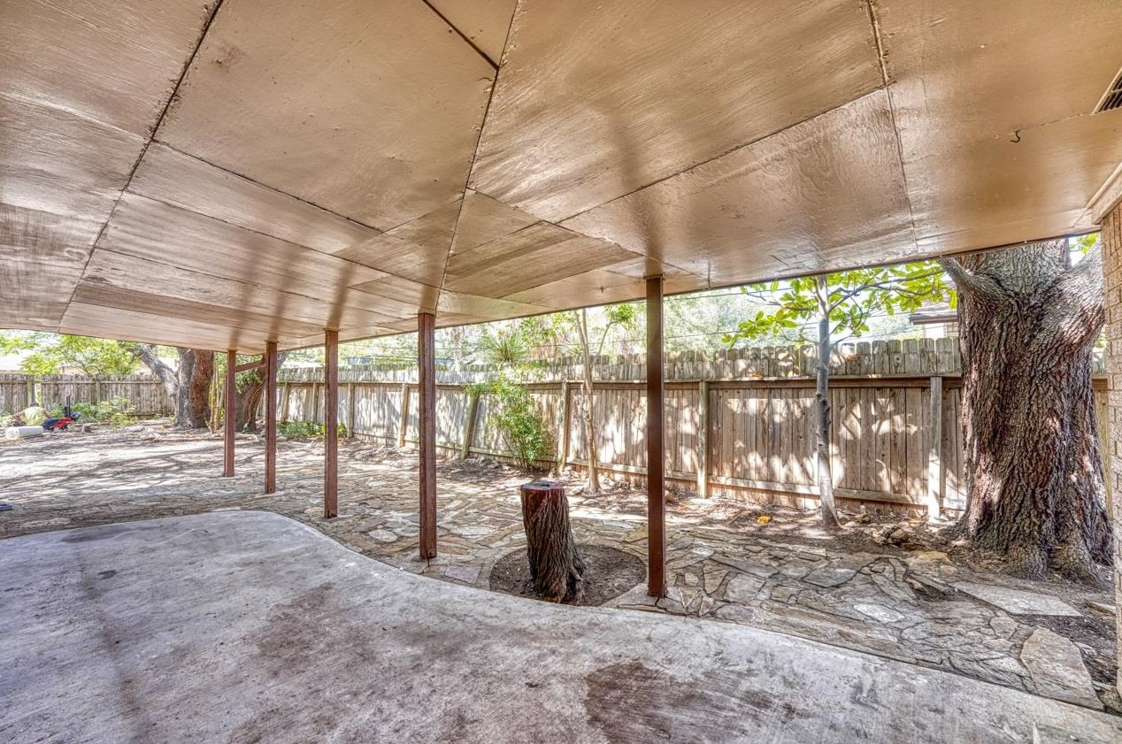 1502 Ocotilla Dr, Cypress Mill TX  78654-4551 exterior