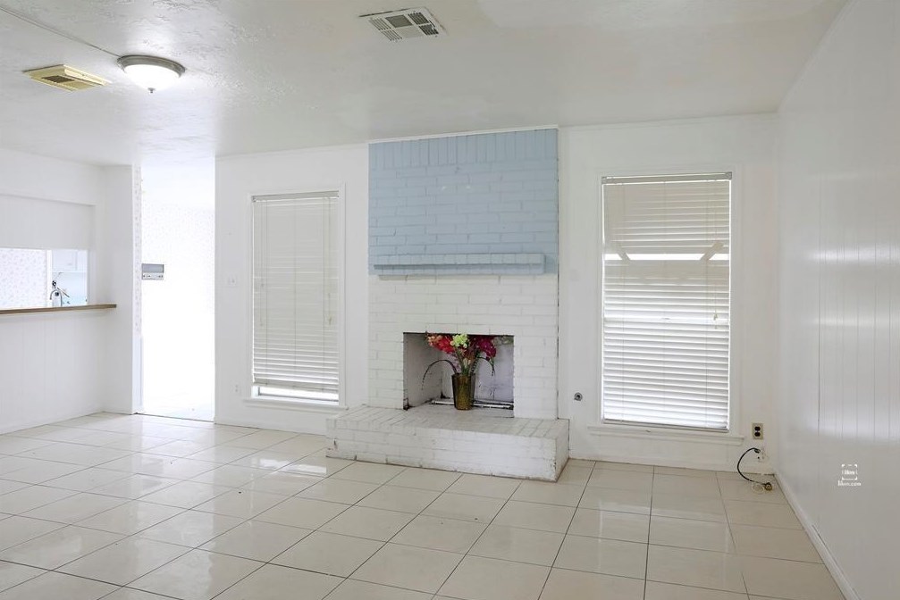 9314 Sandstone St, Houston TX  77036-6044 exterior