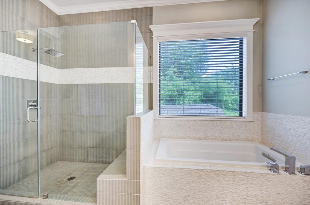 823 25 St, Houston TX  77008-2502 exterior
