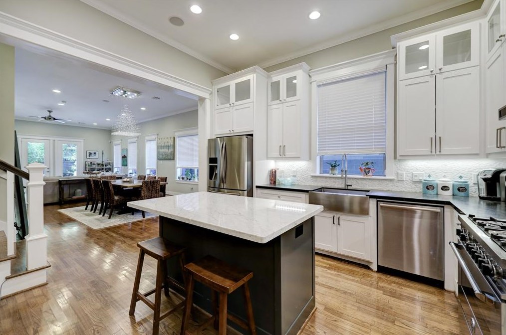 823 25 St, Houston TX  77008-2502 exterior