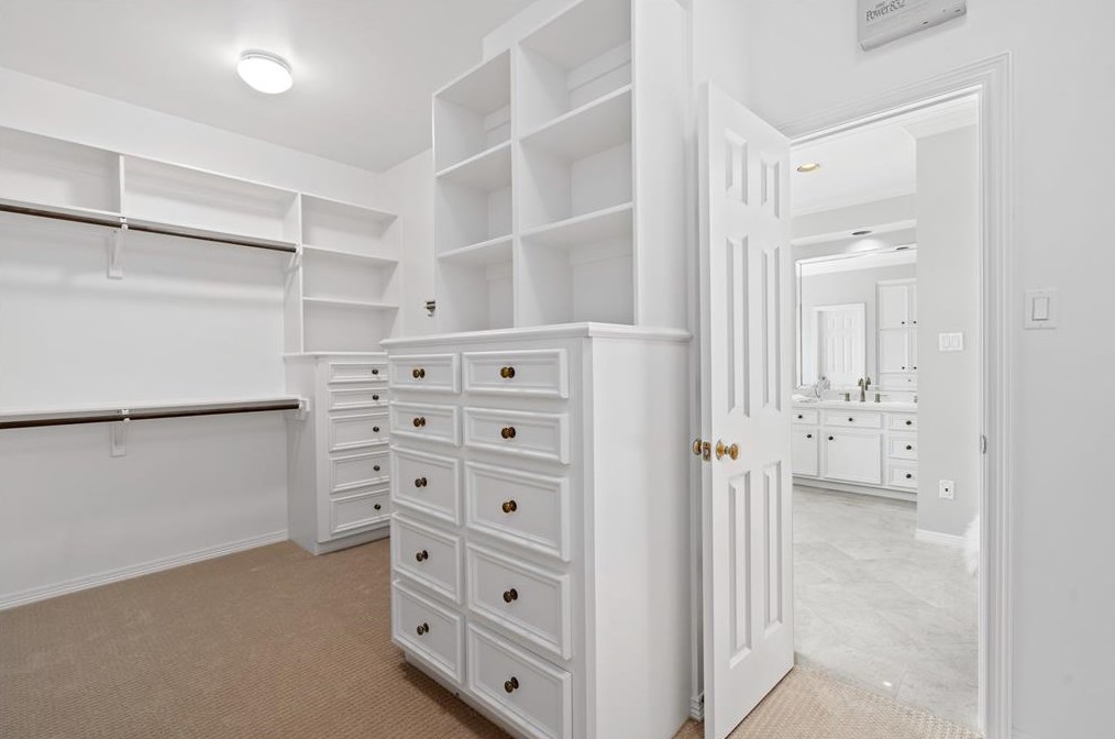 3927 Coleridge St, Houston TX  77005-2725 exterior