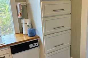 100 Welch Ave, Palacios, TX 77465 - Photo 23