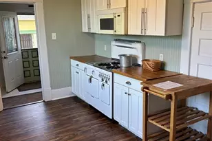 100 Welch Ave, Palacios, TX 77465 - Photo 21