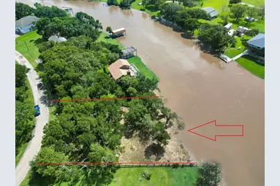 1163 Private Road 652, Sargent, TX 77414 - Photo 7