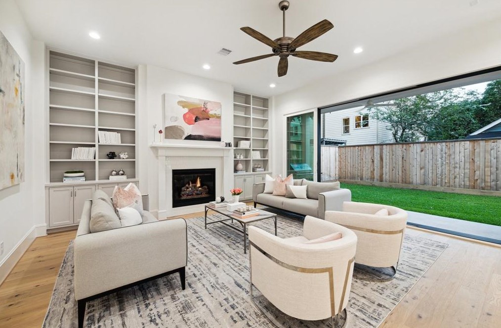 1119 Willard St, Houston TX  77006-1348 exterior