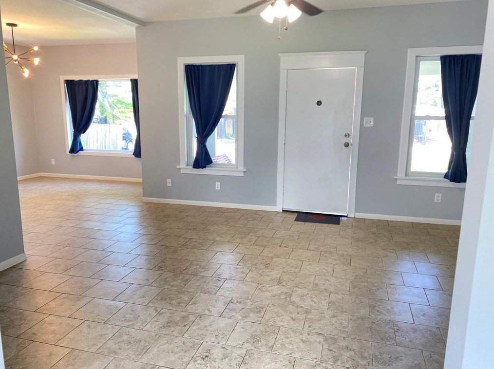 1510 Barbee St, Houston TX  77004-4833 exterior