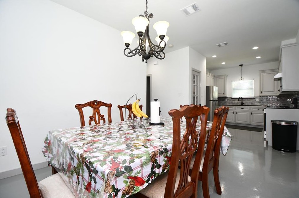 1215 Bland St, Houston TX  77091-2014 exterior