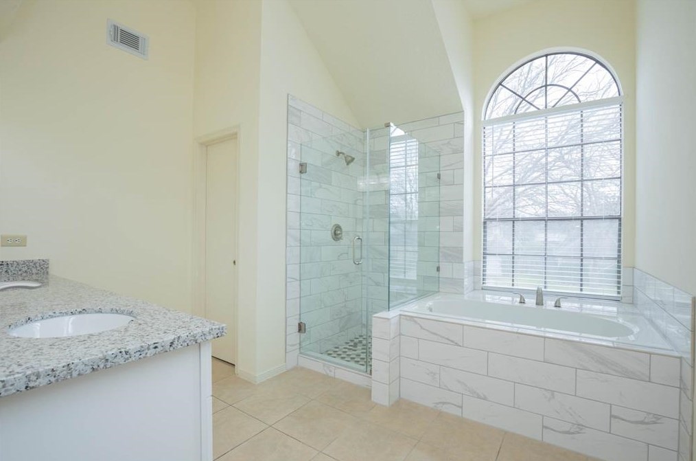 3322 Rushwood Ln, Sugar Land TX  77479-2278 exterior