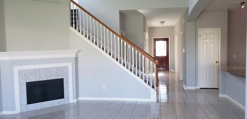 22106 Bridgestone Oak Dr, Spring TX  77388-3152 exterior