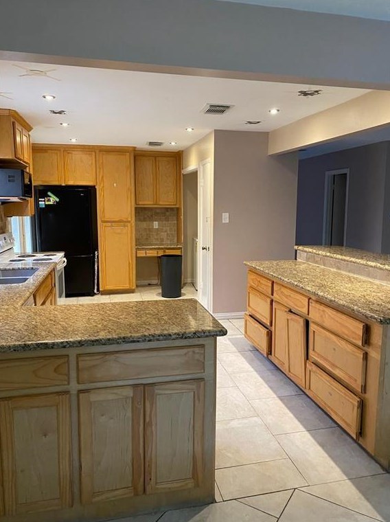 7538 Quail Mdw Dr, Houston TX  77071-2042 exterior