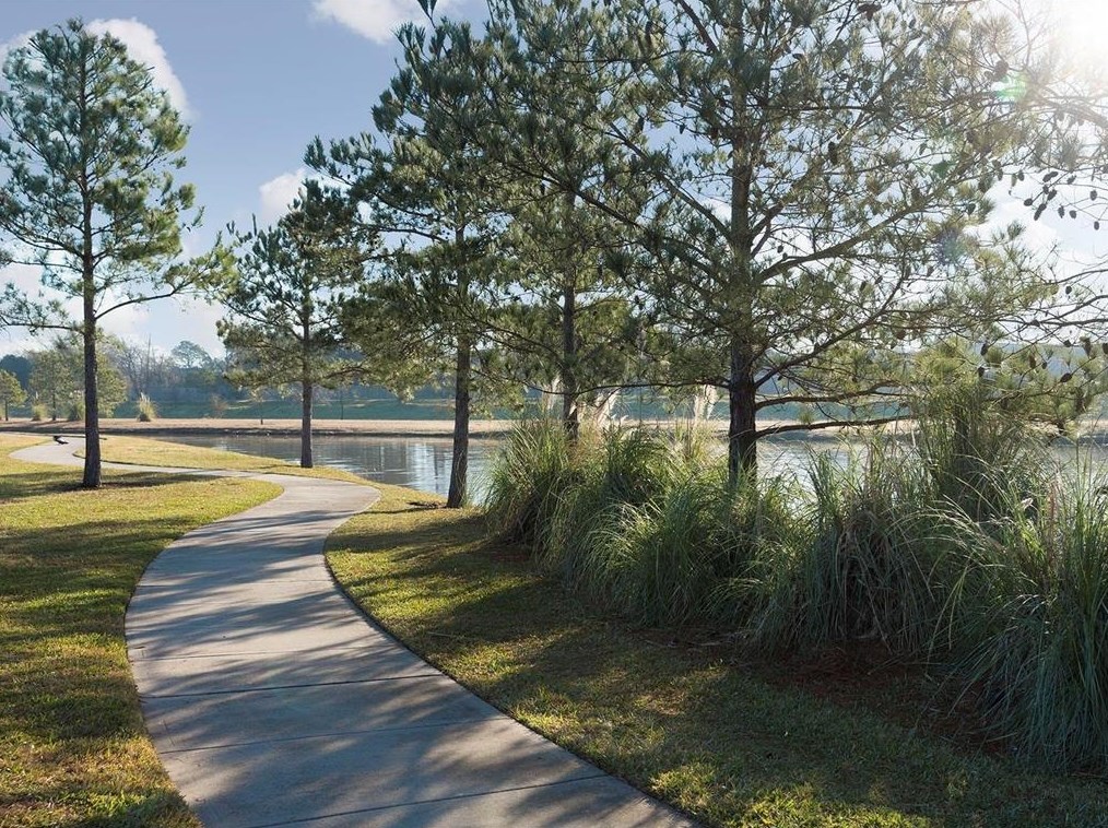 1918 Creekside Park Dr, Houston TX  exterior