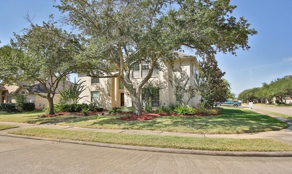 4206 Flora Dr, Pasadena TX  77505-3872 exterior