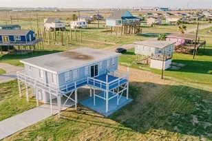 1019 Treaty Dr, Surfside Beach, TX 77541 - Photo 31