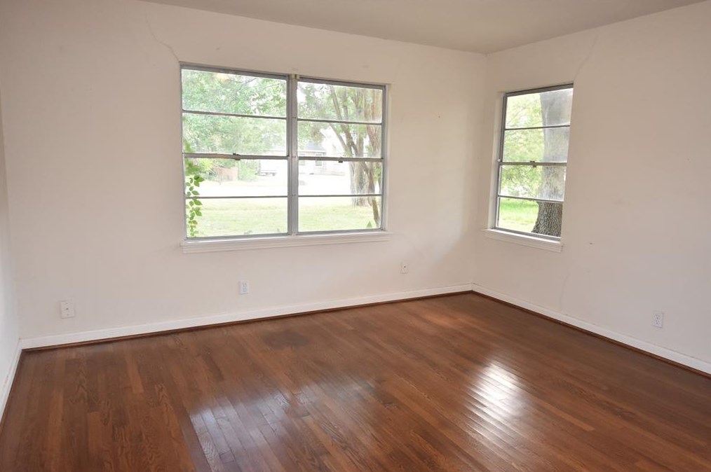 9313 Rosstown Way, Houston TX  77080-7415 exterior