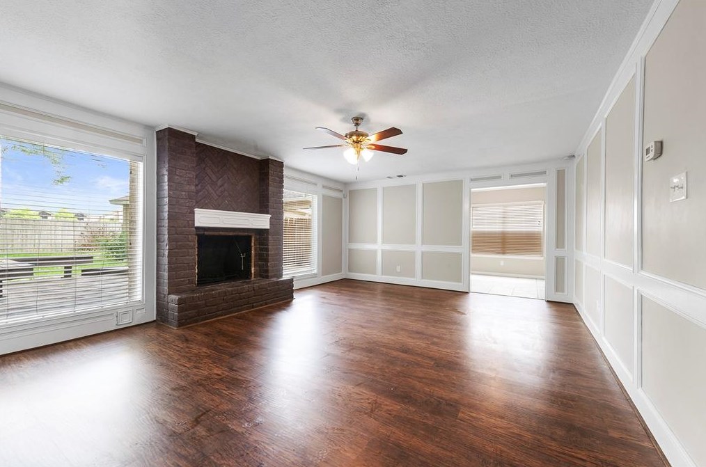 20510 Hampshire Rocks Dr, Katy TX  77450-2916 exterior