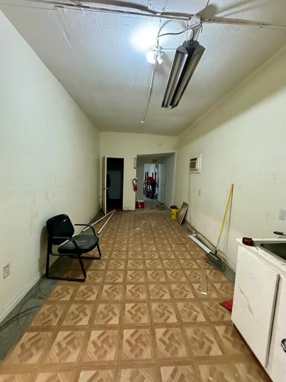 1932 Strawberry Rd, Pasadena TX 77502-3937 exterior