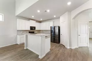 11511 Marci Ln, Willis, TX 77318 - Photo 9