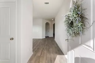 11511 Marci Ln, Willis, TX 77318 - Photo 5