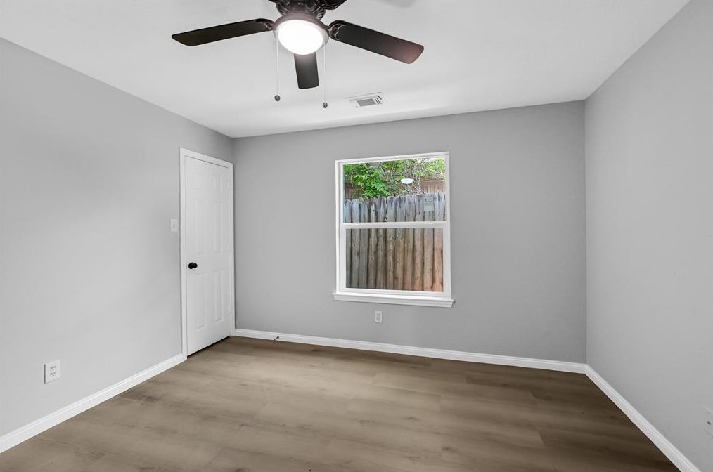 4726 Callery Crk Dr, Houston TX  77053-3118 exterior