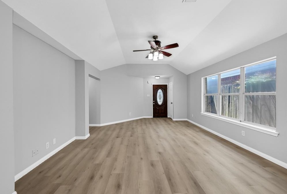 4726 Callery Crk Dr, Houston TX  77053-3118 exterior