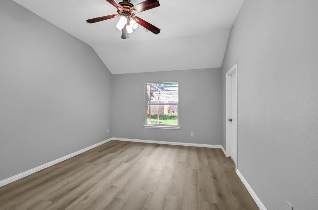 4726 Callery Crk Dr, Houston TX  77053-3118 exterior