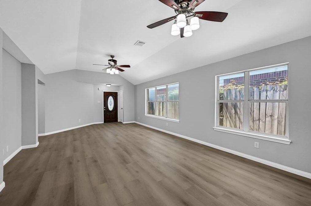 4726 Callery Crk Dr, Houston TX  77053-3118 exterior