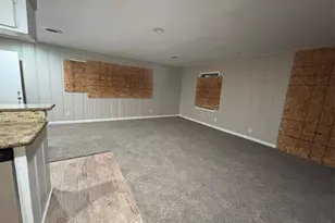 1102 Laurentide St, Houston, TX 77029 - Photo 5