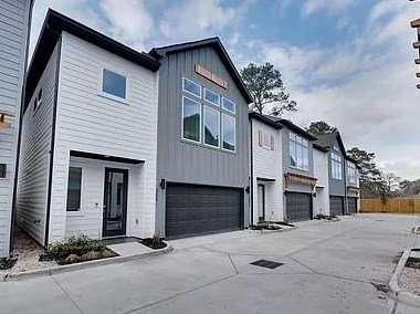 2504 Tidwell Rd, Houston TX  77091-4744 exterior