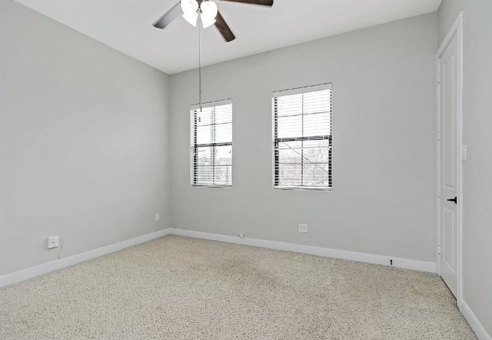 5542 Nolda St, Houston TX  77007-4318 exterior