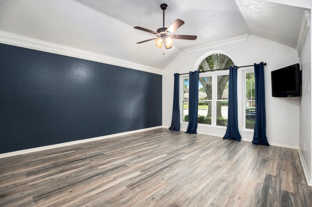 846 Maplewood Fls Ct, Houston TX  77062-2143 exterior